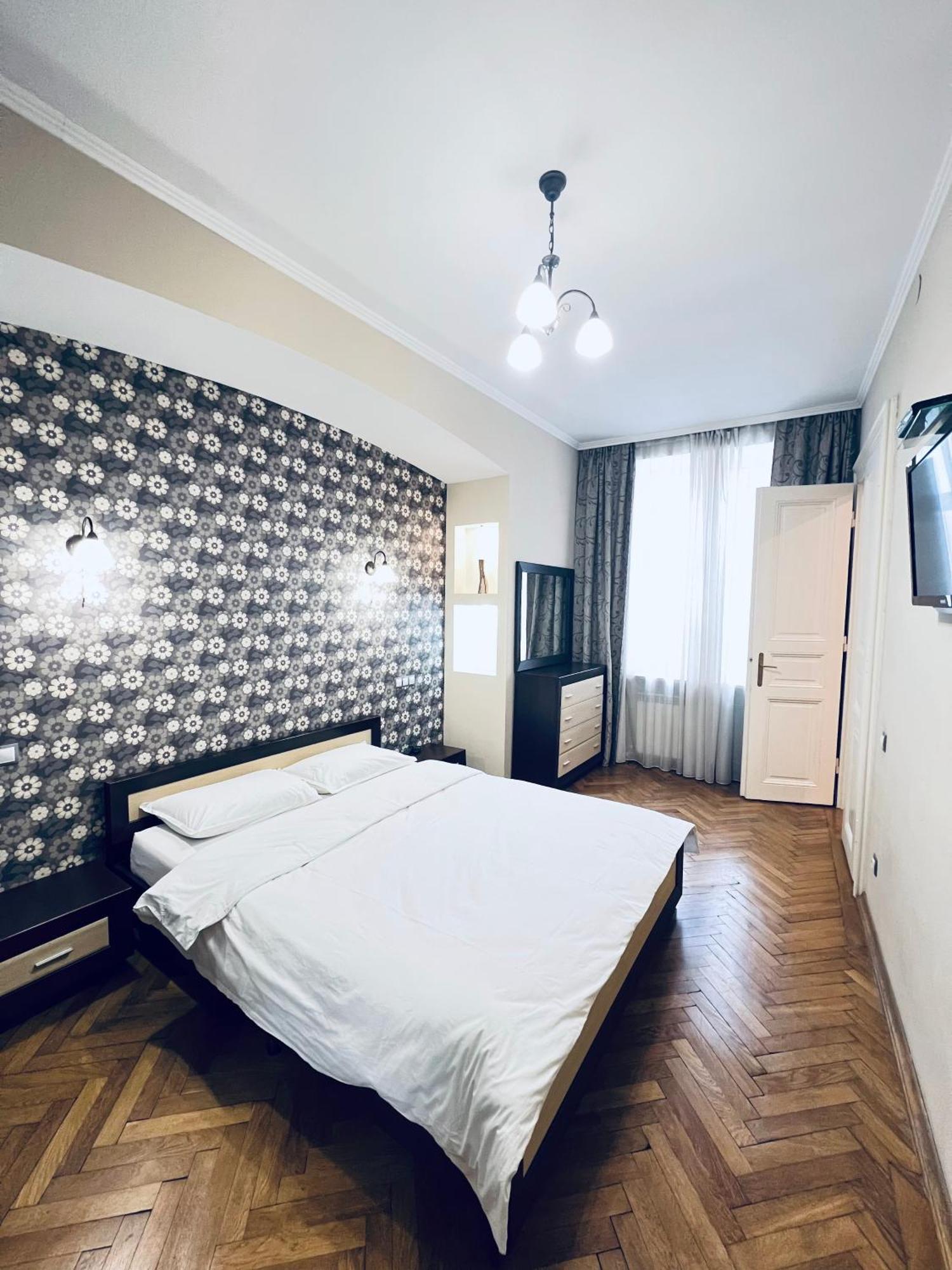 Appartement Petra Doroshenka19 Street à Lviv Extérieur photo
